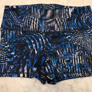 Fleo power high rise shorts